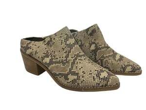 Rampage York Size 8M Snake Print Pointed Toe Heeled Mules size 6